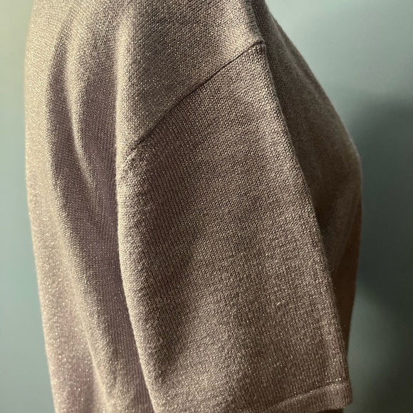 Villager by Liz Claiborne Pale Purple w/ a Sparkle Sweater w/ Short Sleeves!! - Picture 5 of 9